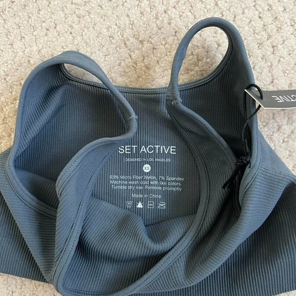 NEW Set Active Slate Box Cut Sports Bra - Picture 3 of 4